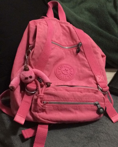 Meu presente de aniversário para mim mesma chegou. #kipling #mochila #monkey #macaco (em Condomínio 