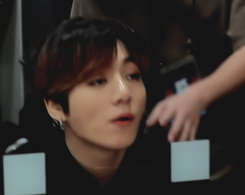 His Eyes Laksaks