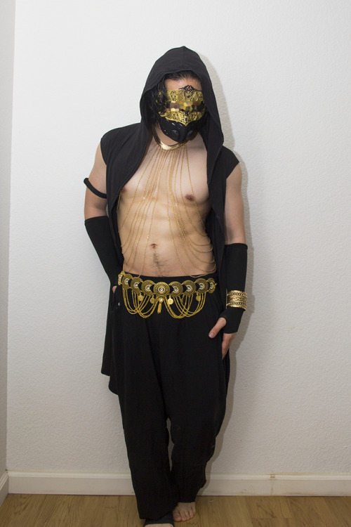 Harem boy shoot:  Part 3!I have to say this is my favorite body jewelry piece.  It was also one of t