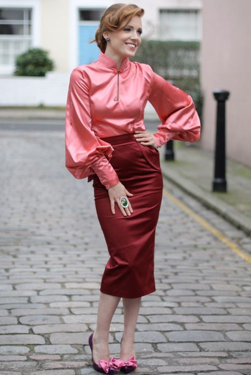 Pretty blouse with cute pencil skirt and very girlie bow shoes