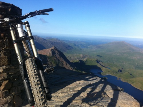 mischieff: took the downhill bike up Snowdon, to smash it back down the Rangers path. It was fucking