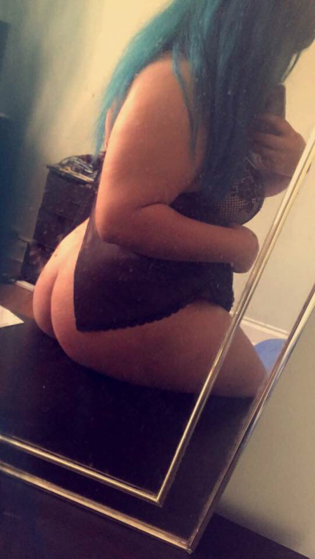 cummheree:  I don’t know why I didn’t upload this. Like it? 😘