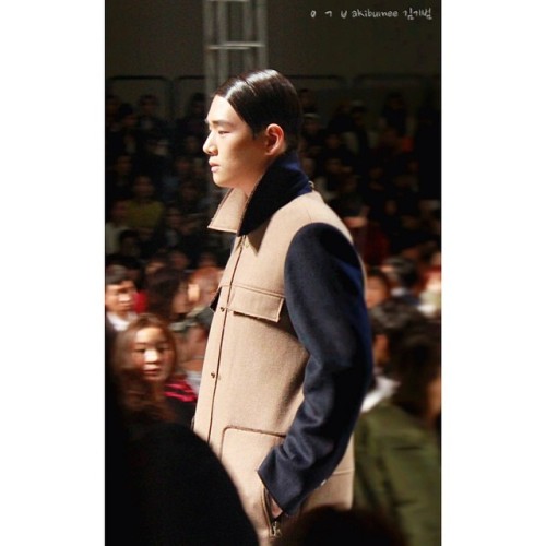 #서울패션위크 #14FW #SEOULFASHIONWEEK #DDP #곽현주컬렉션 #kwakhyunjoocollection #MODEL #모델 #김기범 by @akibumee9592