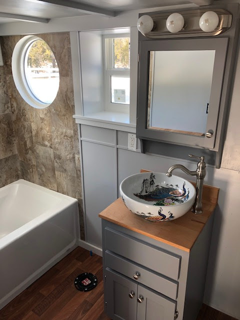 By Molecule Tiny Homes
