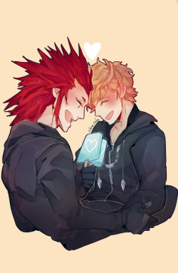 crimson-chains:  Roxas and Axel ^^I love