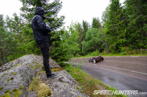 (via DESCENT INTO MADNESS: THE ROAD TO GATEBIL - Speedhunters)