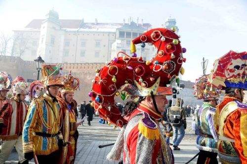 weirdpolis:Orszak Trzech Króli (parade of the Three Kings/Three Wise Men/the Magi)In Poland on the 6