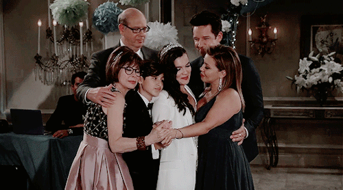 addy-hanlons:Favorite TV Shows of All Time: (in chronological order) You’re perfect. I want yo