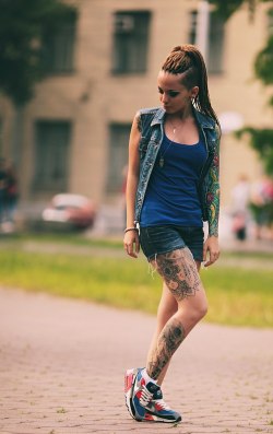 Girls With Tattoos