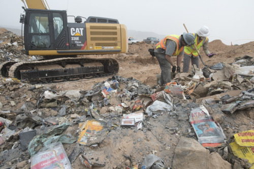 fangamer:  polygondotcom:  E.T. cartridges found in infamous Atari landfill Evidently, Atari did bury its biggest mistake in the New Mexico desert. Excavators have found copies of the 1982 Atari 2600 cartridge E.T. The Extra-Terrestrial — a notorious