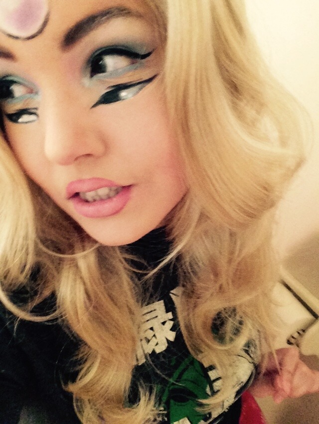 silverwolfess:  momo-deary:  I wanna rock out 😍❤️  jen-iii