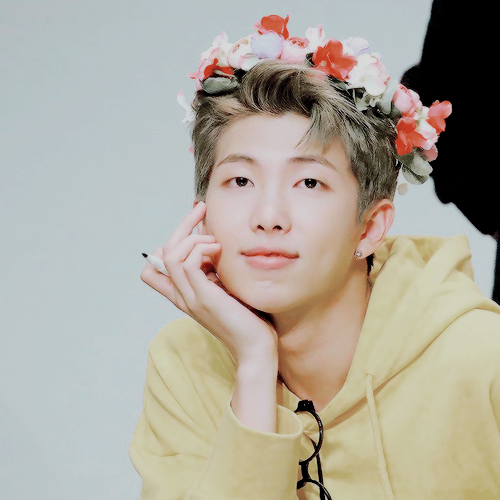 Please Like/reblog If You Use!! Requests Are Open :)