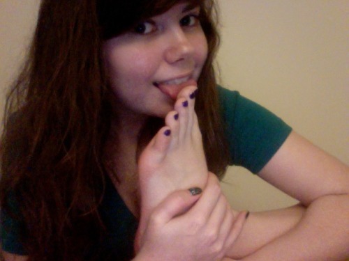 Sex amberfeets:  Tumblr is all new and fancy! pictures