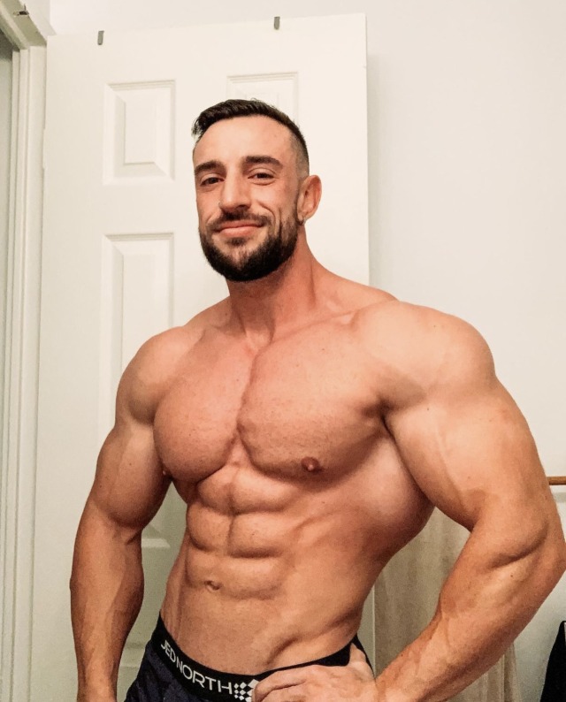 Porn photo musclemworship:Canadian hunk  Anthony Casado
