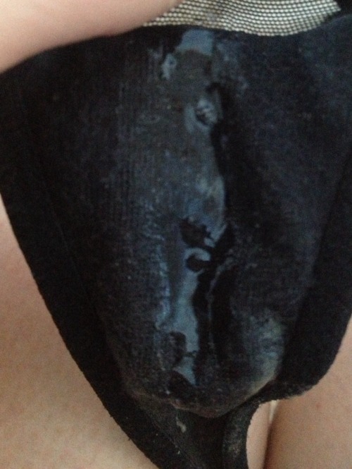 crazy-fitness-freak: Naughty thoughts = messy panties :) Can I have a taste?