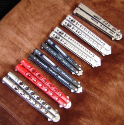 knifepics:  Balisong (Butterfly Knife)