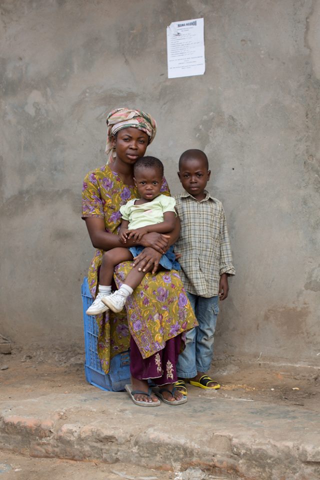 humansofnewyork:
““I’d like them to be ministers or business people. But this one is supposed to start school this year, and I don’t have the money to send him."
(Kasangulu, Democratic Republic of Congo)
”