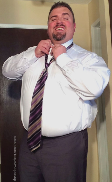 theunderwearbear:  (Un)dress for success - part 1!  ;-) Link to part 2 here.