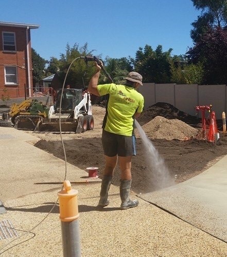JAY'S TRADIES