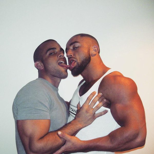 menandsex:  Like: 2knowu