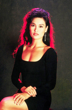 Mabellonghetti:  Tia Carrere, 1990′S