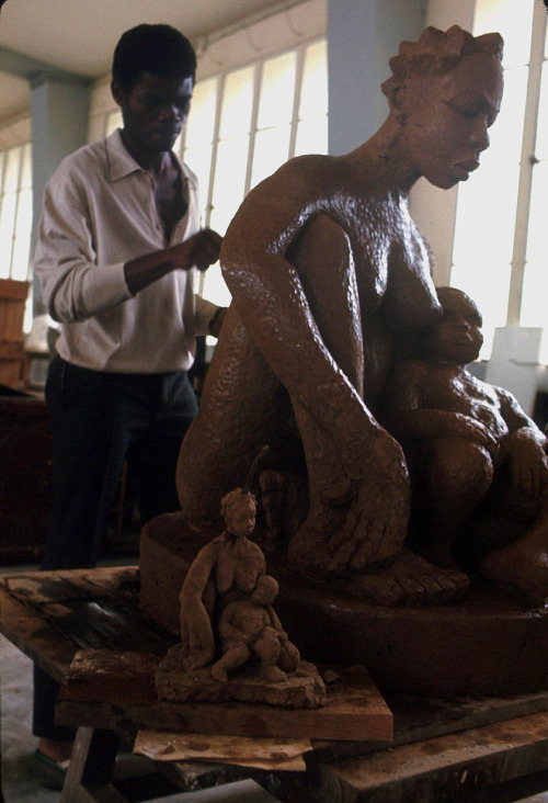 vintagecongo: Académie des Beaux-Arts, Kinshasa, Congo 1970 by  Eliot Elisofon