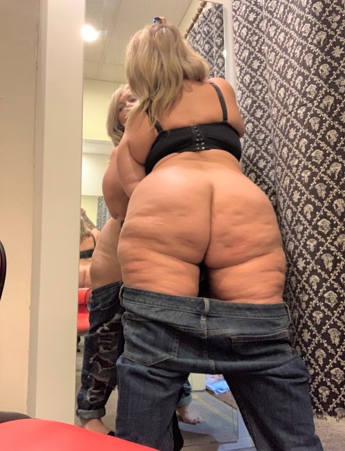 Big Butt Girls