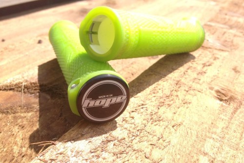 chirosangaku:  Hope Technology SL Grips review | Wideopen Magazine