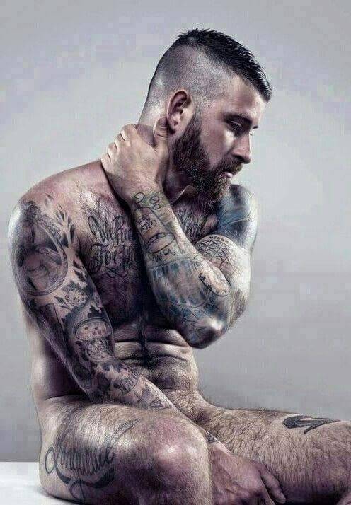 beautifulsexymens:  beautiful sexy men… over 20,000 followers thank you… 80,000