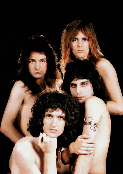 soundsof71:Queen, 1973, by Mick Rock