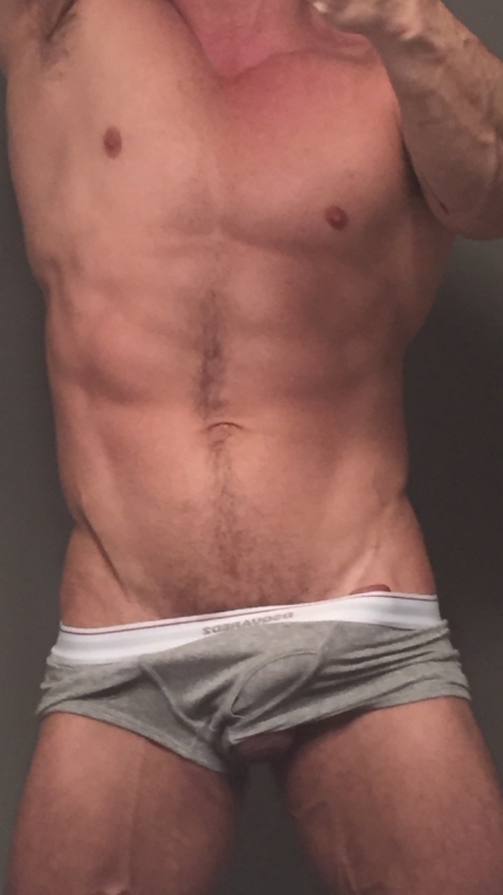 cocks-cum:  show it and use itCocks-cum.tumblr.com