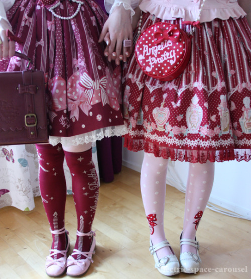 electric-space-carousel:  chokonoke and I today. Photo by donutdisaster. 