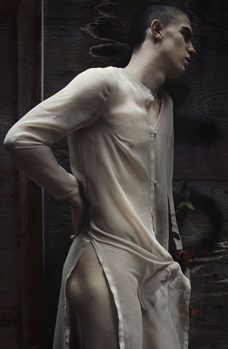 publicgayaction:  Find intimate encounters with hot guys near you: http://bit.ly/1IlqVjm