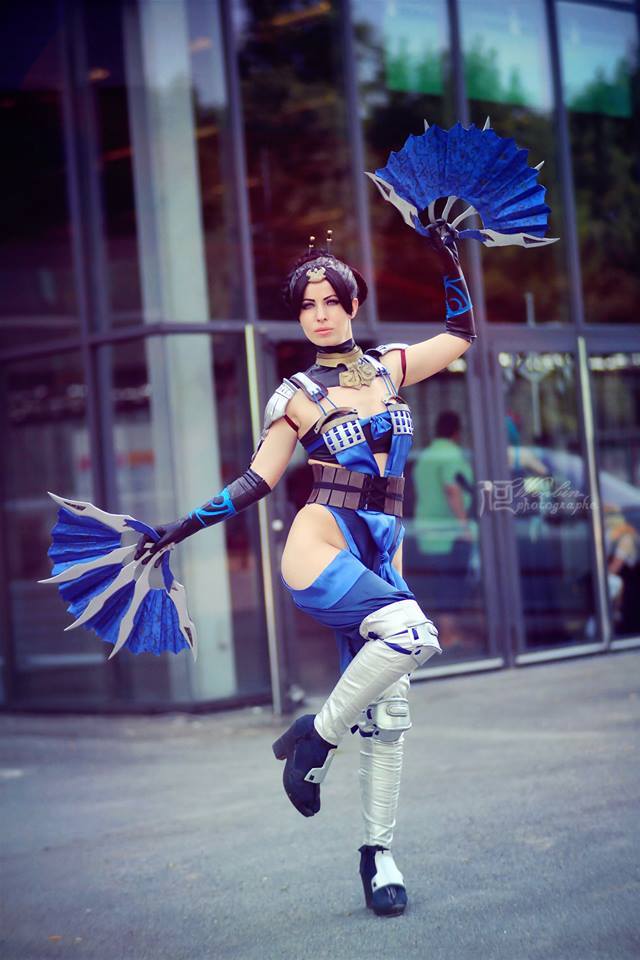 Kitana from MK X cosplay by Nemu013 