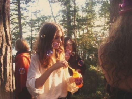 dreaming-gypsies:  Bubbles xx 
