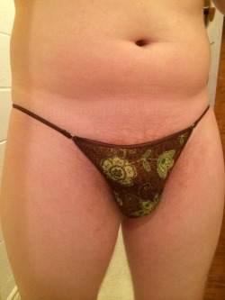 luvslacepanties:  Thong I’m wearing today