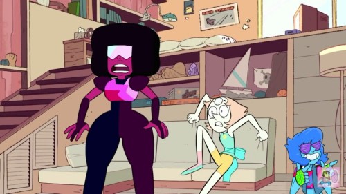 Porn kitsumie:  Garnet is just a little excited photos