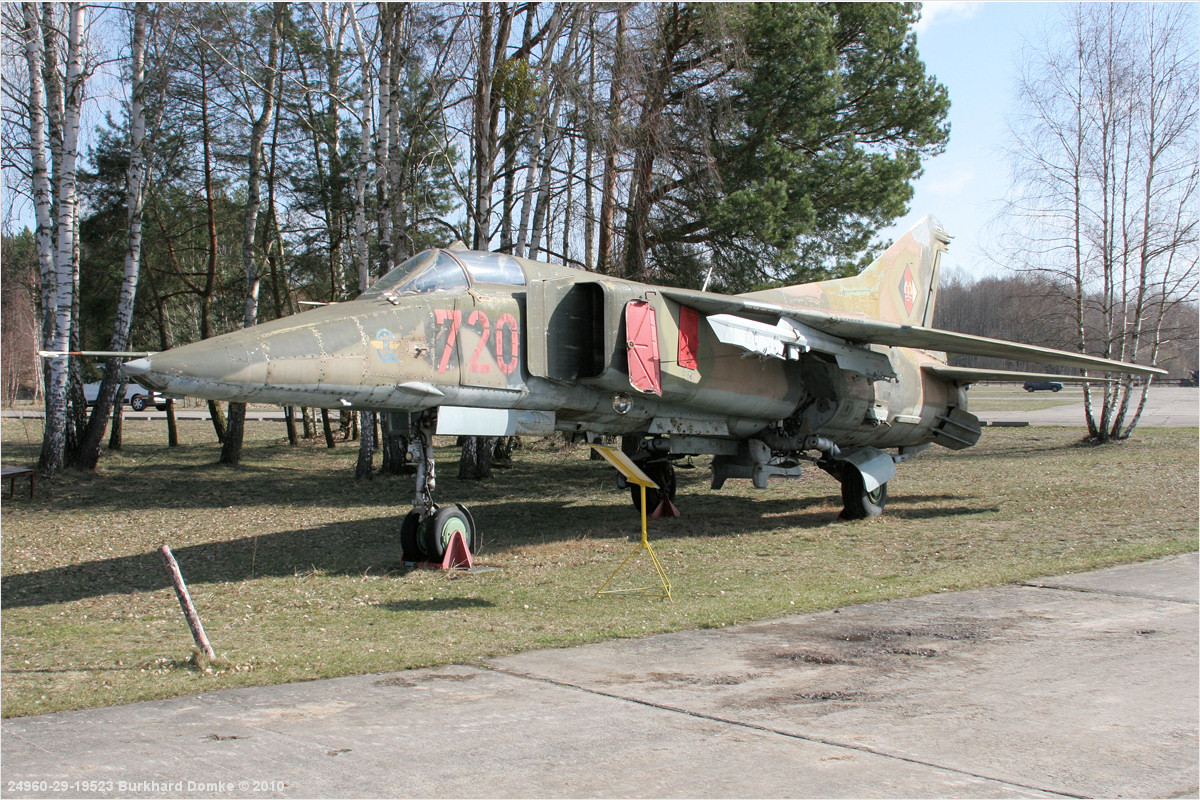 rocketumbl:Mig-23BN