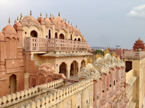 pairedaeza:Hawa Mahal, Jaipur(instagram: adult photos