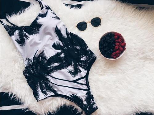 rosegalfashion: coconut palm print bikini for summer @rosegalfashion #rosegal.com