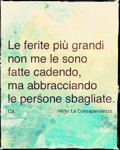 Imparerai a tue spese che nel lungo tragitto della vita incontrerai tante maschere e pochi volti.
Luigi Pirandello
https://www.instagram.com/p/CowzZQRt3hU/?igshid=NGJjMDIxMWI=