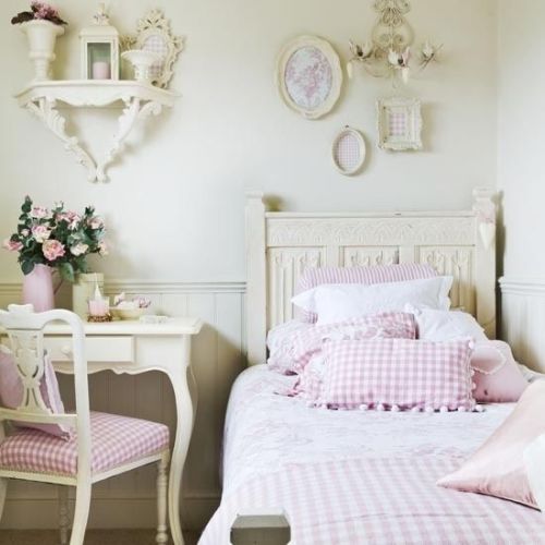 Young Girl’s Vintage White & Pink Bedroom