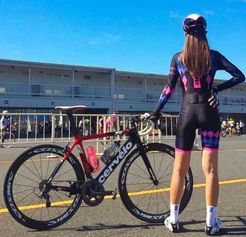 Cervelo Chick From Behind instagram.com/akeminym