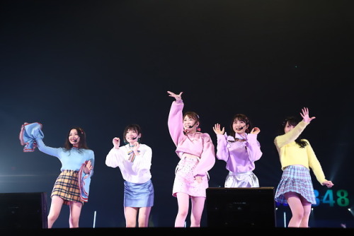 sayamirupost:  NMB48 8th Anniversary Live Day 1 in   Makuhari Messe      Queentet  - Which one ♪  