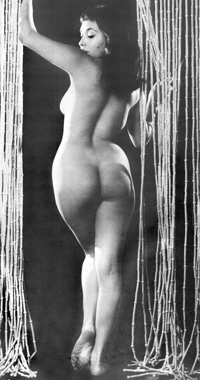 grandma-did:  Celebrating Booty Tuesday with oldtimeerotica  