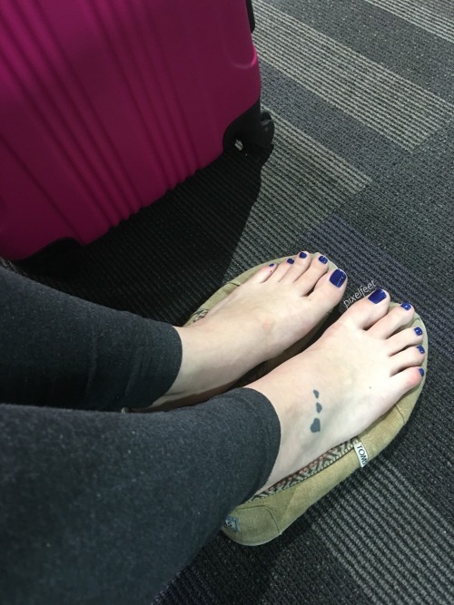 @thepixelfeet