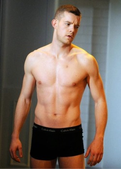 slowdeepfuck:  slowdeepfuck:  The studmuffin Russell Tovey. I want him SO BAD.  Still want him.