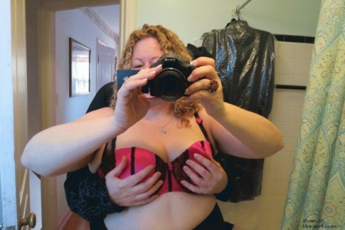 perfect-bbw-girlz: FatReal name: Samantha Pictures: 62 Nude pics: Yes. Looking for: Men/CoupleHome p