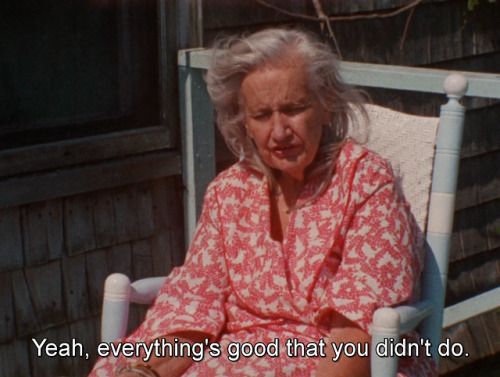 serpenservm:  “Grey Gardens”, Maysles brothers. 1975.  