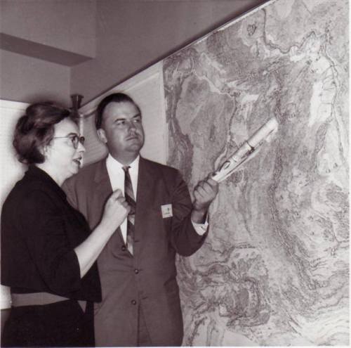 Marie Tharp and the Mid-Atlantic Ridge In honor of International Women’s Day and the beginning